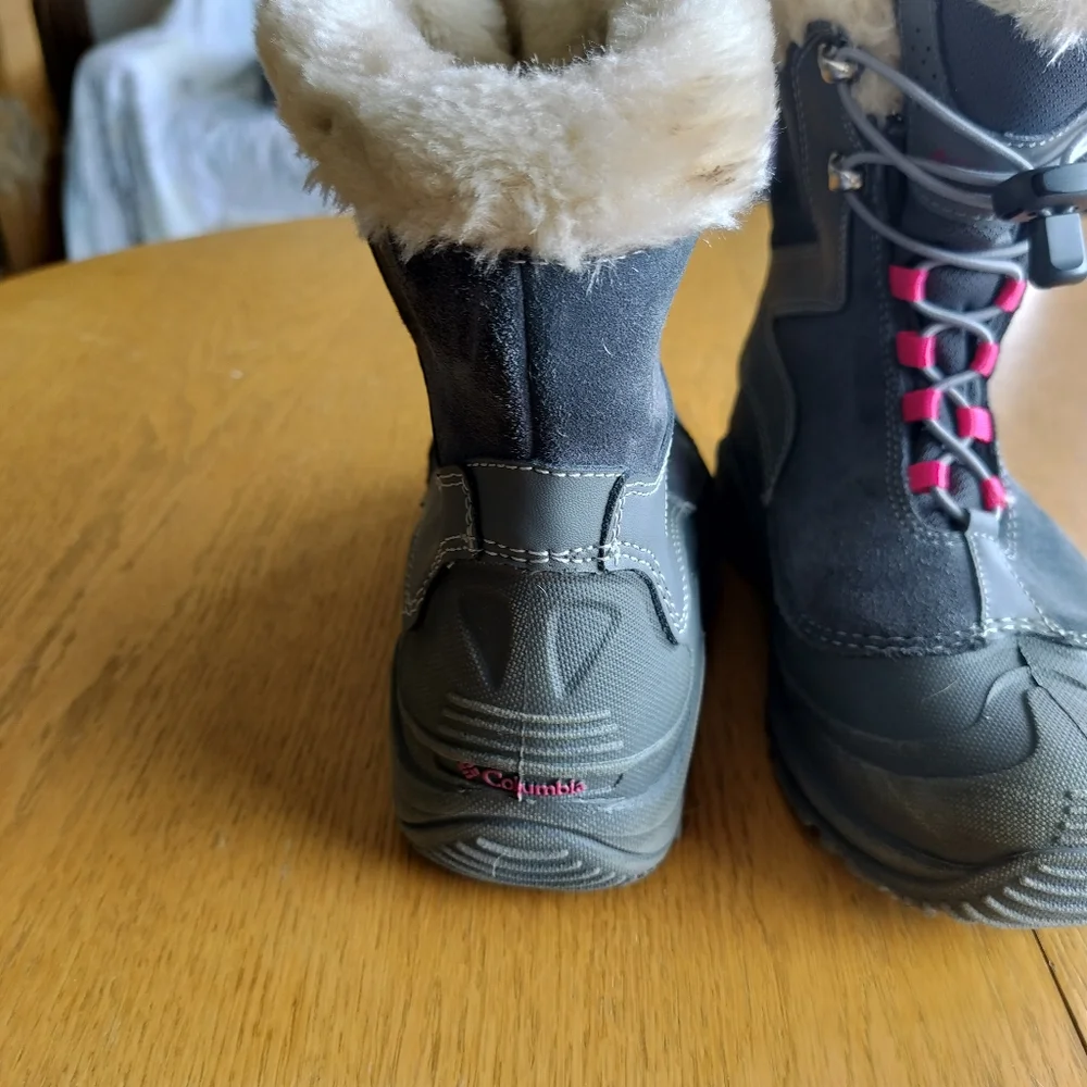 Columbia Youth Bugaboo Omni Heat Boots US Size 4